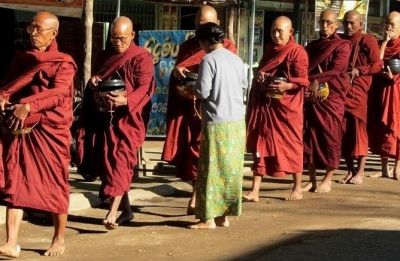 Danny Hill Cycling on the  tour with redspokes